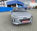 Сірий Хендай Ioniq, об'ємом двигуна 0 л та пробігом 110 тис. км за 11800 $, фото 8 на Automoto.ua