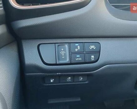 Серый Хендай Ioniq, объемом двигателя 0 л и пробегом 111 тыс. км за 14800 $, фото 12 на Automoto.ua