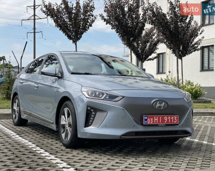 Серый Хендай Ioniq, объемом двигателя 0 л и пробегом 135 тыс. км за 12999 $, фото 27 на Automoto.ua