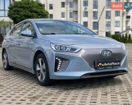 Серый Хендай Ioniq, объемом двигателя 0 л и пробегом 135 тыс. км за 12999 $, фото 9 на Automoto.ua