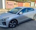 Серый Хендай Ioniq, объемом двигателя 0 л и пробегом 111 тыс. км за 14800 $, фото 2 на Automoto.ua