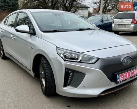 Серый Хендай Ioniq, объемом двигателя 0 л и пробегом 150 тыс. км за 12490 $, фото 16 на Automoto.ua