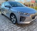 Сірий Хендай Ioniq, об'ємом двигуна 0 л та пробігом 110 тис. км за 12990 $, фото 1 на Automoto.ua