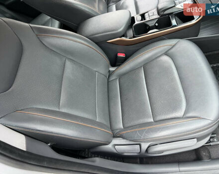 Серый Хендай Ioniq, объемом двигателя 0 л и пробегом 150 тыс. км за 12490 $, фото 27 на Automoto.ua