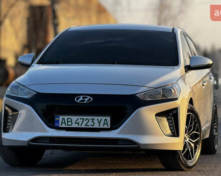 Серый Хендай Ioniq, объемом двигателя 0 л и пробегом 160 тыс. км за 11500 $, фото 7 на Automoto.ua