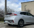Серый Хендай Ioniq, объемом двигателя 0 л и пробегом 120 тыс. км за 13999 $, фото 2 на Automoto.ua
