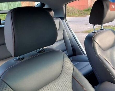 Серый Хендай Ioniq, объемом двигателя 0 л и пробегом 111 тыс. км за 14800 $, фото 54 на Automoto.ua