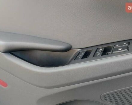 Серый Хендай Ioniq, объемом двигателя 0 л и пробегом 111 тыс. км за 14800 $, фото 37 на Automoto.ua