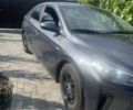 Серый Хендай Ioniq, объемом двигателя 1.58 л и пробегом 78 тыс. км за 15999 $, фото 2 на Automoto.ua