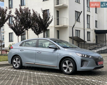 Серый Хендай Ioniq, объемом двигателя 0 л и пробегом 135 тыс. км за 12999 $, фото 23 на Automoto.ua