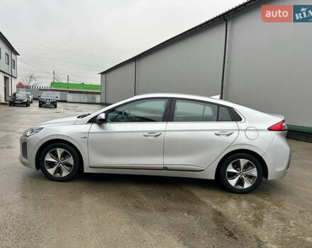 Сірий Хендай Ioniq, об'ємом двигуна 0 л та пробігом 78 тис. км за 13000 $, фото 1 на Automoto.ua