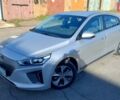 Серый Хендай Ioniq, объемом двигателя 0 л и пробегом 111 тыс. км за 14800 $, фото 1 на Automoto.ua