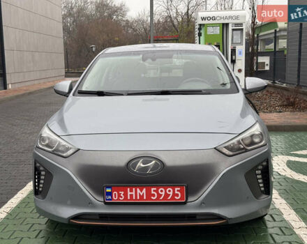 Серый Хендай Ioniq, объемом двигателя 0 л и пробегом 144 тыс. км за 11999 $, фото 1 на Automoto.ua