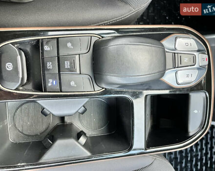 Сірий Хендай Ioniq, об'ємом двигуна 0 л та пробігом 135 тис. км за 12700 $, фото 24 на Automoto.ua