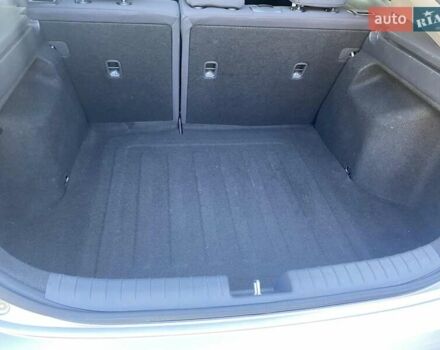 Серый Хендай Ioniq, объемом двигателя 1.58 л и пробегом 166 тыс. км за 14500 $, фото 15 на Automoto.ua