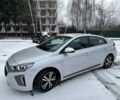 Серый Хендай Ioniq, объемом двигателя 0 л и пробегом 135 тыс. км за 13499 $, фото 2 на Automoto.ua