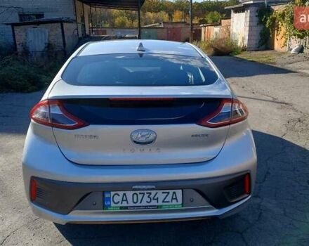 Серый Хендай Ioniq, объемом двигателя 0 л и пробегом 111 тыс. км за 14800 $, фото 58 на Automoto.ua