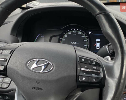Серый Хендай Ioniq, объемом двигателя 0 л и пробегом 135 тыс. км за 12999 $, фото 39 на Automoto.ua