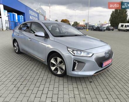 Сірий Хендай Ioniq, об'ємом двигуна 0 л та пробігом 110 тис. км за 11800 $, фото 2 на Automoto.ua