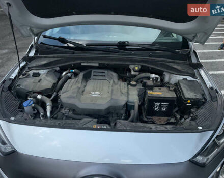 Серый Хендай Ioniq, объемом двигателя 0 л и пробегом 150 тыс. км за 12490 $, фото 71 на Automoto.ua