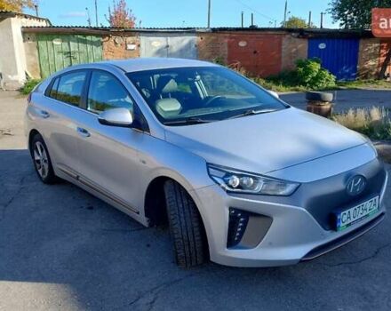 Серый Хендай Ioniq, объемом двигателя 0 л и пробегом 111 тыс. км за 14800 $, фото 56 на Automoto.ua
