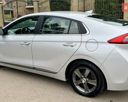 Серый Хендай Ioniq, объемом двигателя 0 л и пробегом 150 тыс. км за 12490 $, фото 9 на Automoto.ua