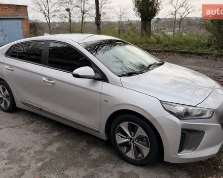 Серый Хендай Ioniq, объемом двигателя 0 л и пробегом 140 тыс. км за 11500 $, фото 10 на Automoto.ua