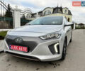 Сірий Хендай Ioniq, об'ємом двигуна 0 л та пробігом 135 тис. км за 12700 $, фото 7 на Automoto.ua