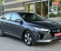 Сірий Хендай Ioniq, об'ємом двигуна 0 л та пробігом 81 тис. км за 12499 $, фото 7 на Automoto.ua