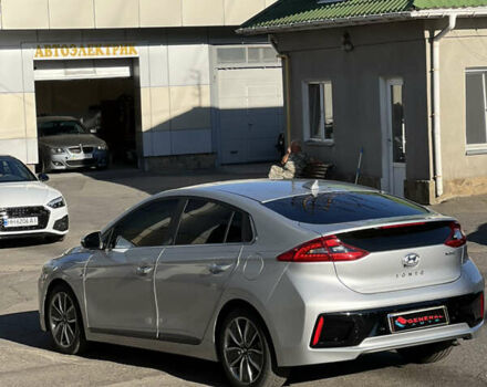 Сірий Хендай Ioniq, об'ємом двигуна 1.58 л та пробігом 134 тис. км за 15900 $, фото 13 на Automoto.ua