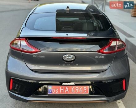Сірий Хендай Ioniq, об'ємом двигуна 0 л та пробігом 81 тис. км за 12499 $, фото 16 на Automoto.ua
