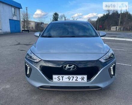 Сірий Хендай Ioniq, об'ємом двигуна 0 л та пробігом 115 тис. км за 12800 $, фото 1 на Automoto.ua