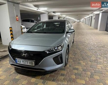 Серый Хендай Ioniq, объемом двигателя 0 л и пробегом 109 тыс. км за 14000 $, фото 14 на Automoto.ua