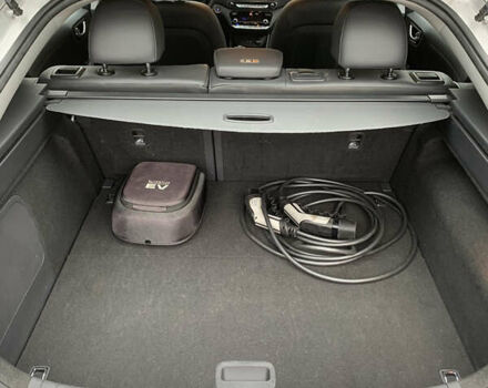 Серый Хендай Ioniq, объемом двигателя 0 л и пробегом 123 тыс. км за 13500 $, фото 18 на Automoto.ua