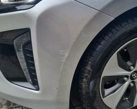 Хендай Ioniq 2018 в Виннице на Automoto.ua Серый Хендай Ioniq, объемом двигателя 0 л и пробегом 93 тыс. км за 15300 $, фото 11 на Automoto.ua