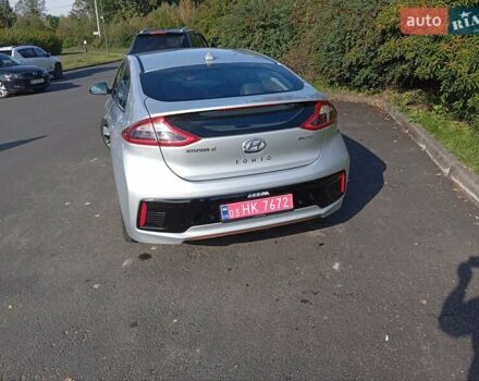 Серый Хендай Ioniq, объемом двигателя 0 л и пробегом 90 тыс. км за 13900 $, фото 12 на Automoto.ua