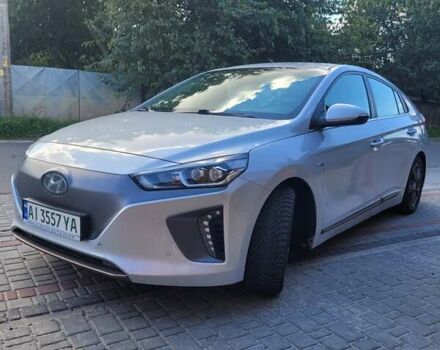 Серый Хендай Ioniq, объемом двигателя 0 л и пробегом 128 тыс. км за 13700 $, фото 7 на Automoto.ua