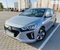 Сірий Хендай Ioniq, об'ємом двигуна 0 л та пробігом 74 тис. км за 16500 $, фото 1 на Automoto.ua