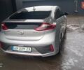 Сірий Хендай Ioniq, об'ємом двигуна 0 л та пробігом 120 тис. км за 13000 $, фото 5 на Automoto.ua