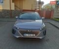 Сірий Хендай Ioniq, об'ємом двигуна 0 л та пробігом 250 тис. км за 12200 $, фото 7 на Automoto.ua