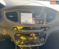 Сірий Хендай Ioniq, об'ємом двигуна 0 л та пробігом 150 тис. км за 13500 $, фото 9 на Automoto.ua