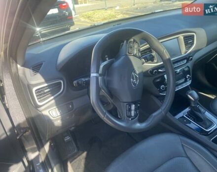Серый Хендай Ioniq, объемом двигателя 1.58 л и пробегом 99 тыс. км за 17900 $, фото 14 на Automoto.ua