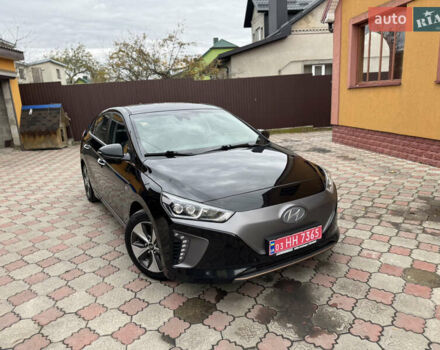 Серый Хендай Ioniq, объемом двигателя 0 л и пробегом 107 тыс. км за 12499 $, фото 56 на Automoto.ua