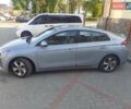 Сірий Хендай Ioniq, об'ємом двигуна 0 л та пробігом 250 тис. км за 12200 $, фото 4 на Automoto.ua