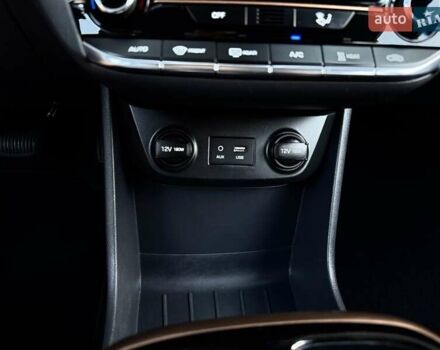Сірий Хендай Ioniq, об'ємом двигуна 0 л та пробігом 81 тис. км за 12499 $, фото 72 на Automoto.ua