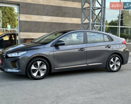 Сірий Хендай Ioniq, об'ємом двигуна 0 л та пробігом 81 тис. км за 12499 $, фото 24 на Automoto.ua