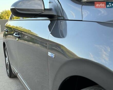 Сірий Хендай Ioniq, об'ємом двигуна 0 л та пробігом 81 тис. км за 12499 $, фото 45 на Automoto.ua