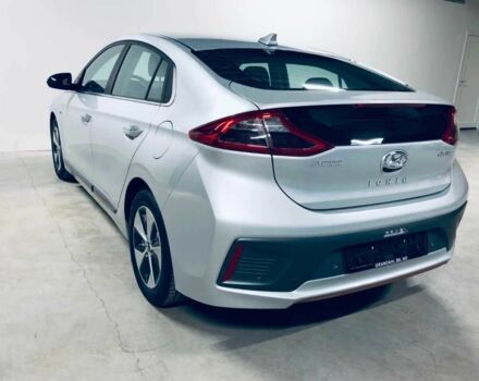 Сірий Хендай Ioniq, об'ємом двигуна 0 л та пробігом 93 тис. км за 13100 $, фото 3 на Automoto.ua