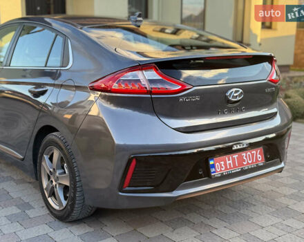Серый Хендай Ioniq, объемом двигателя 0 л и пробегом 109 тыс. км за 13899 $, фото 16 на Automoto.ua