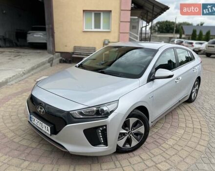 Серый Хендай Ioniq, объемом двигателя 0 л и пробегом 111 тыс. км за 13850 $, фото 28 на Automoto.ua